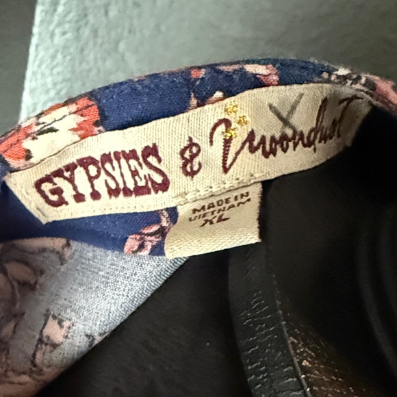 Gypsies & Moondust Bohemian Floral Blouse - Navy and Rust - Picture 2 of 7